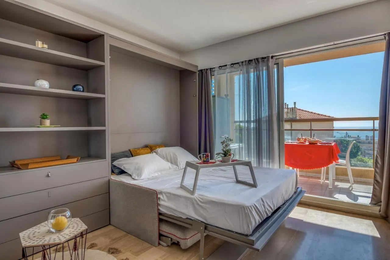 Appartement Monaco Sea View & Parking à Beausoleil